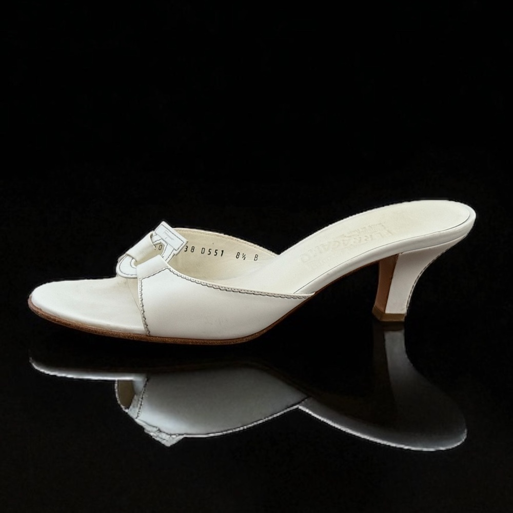 Salvatore Ferragamo white mules slides size 8.5 B - Picture 3 of 14